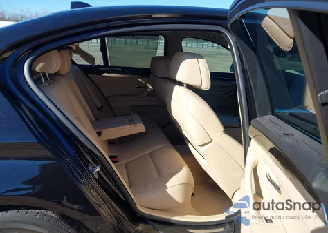 2011 BMW 528I z USA, uszkodzony, nr VIN WBAFR1C50BC746170